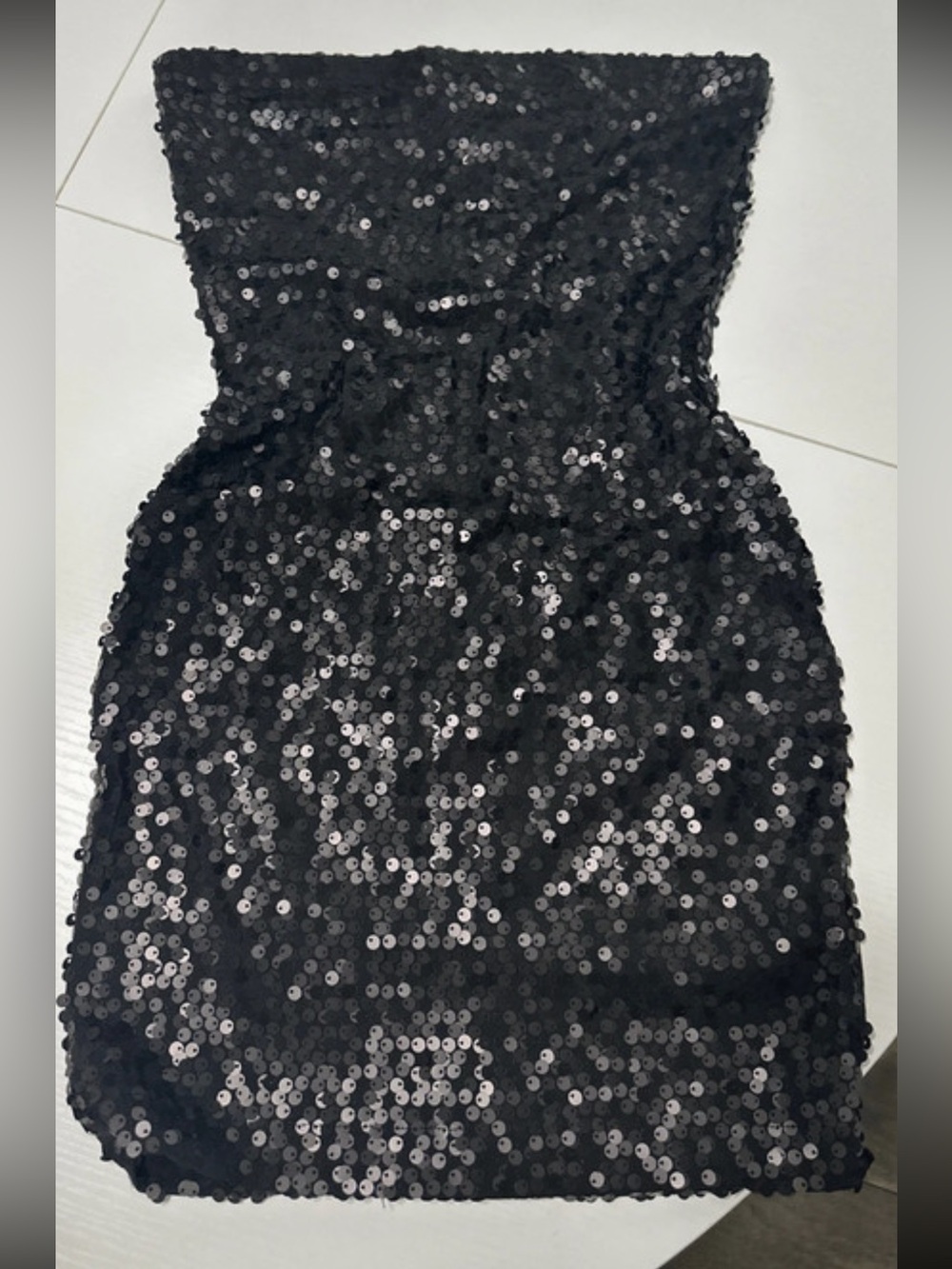 Forever 21 Black Strapless Sequin Bodycon mini Dress